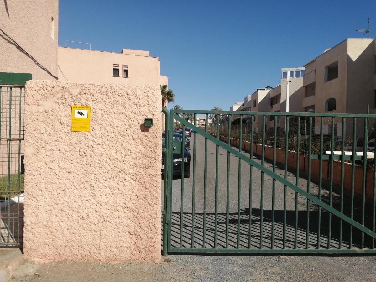La Burbuja Apartment Almería Exterior photo